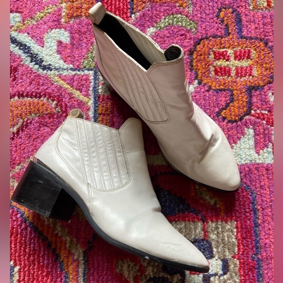 Melrose & Market White Ankle Booties 7 - Picture 7 of 12